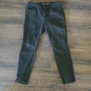 Old Navy Rockstar Secret Soft Skinny Jeans-10